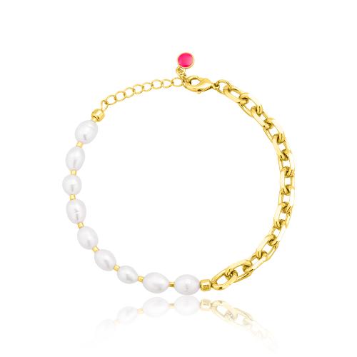 24Κ yellow gold plated alloy bracelet, chain and pearls.
